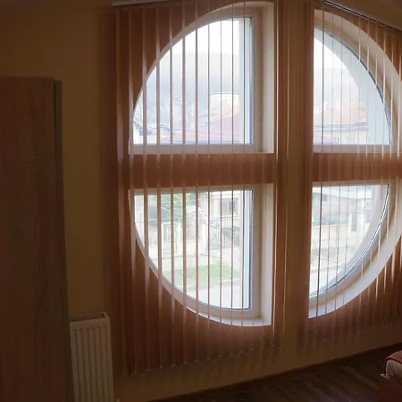 Apartamento Dessi Pleven